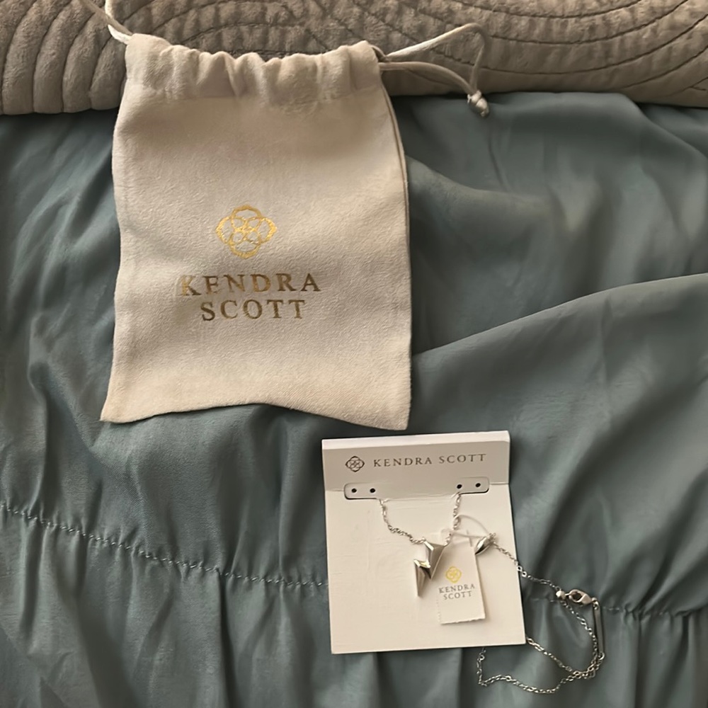 Kendra Scott Silver Bolt Necklace